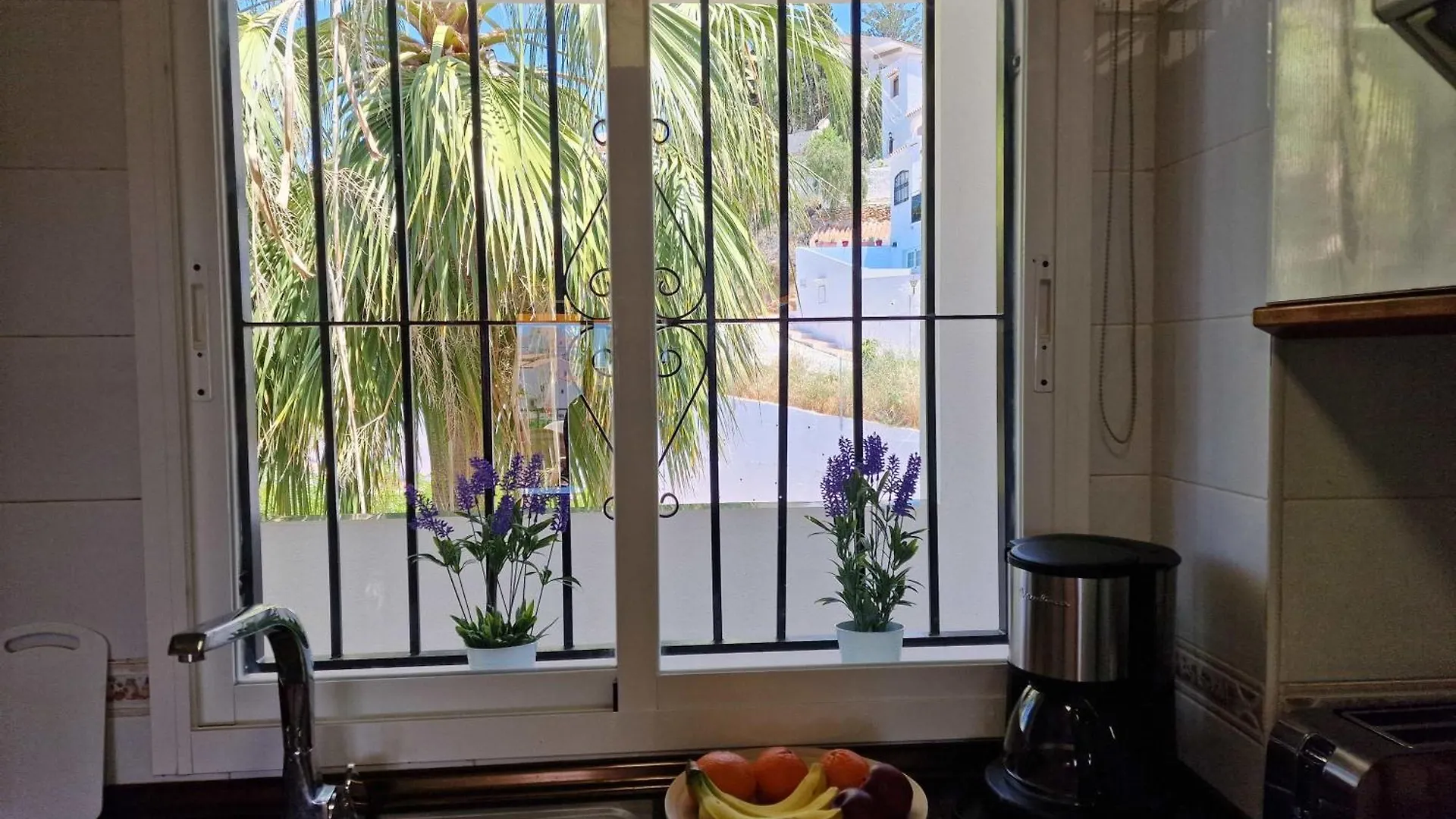 Shr062 Two Bedroom Apartment Valparaiso In Nerja
