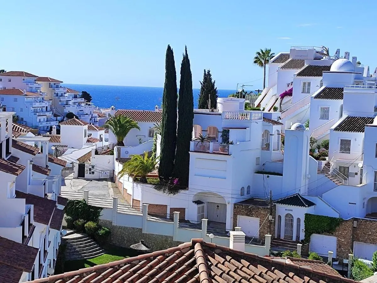 Shr062 Two Bedroom Apartment Valparaiso In Nerja
